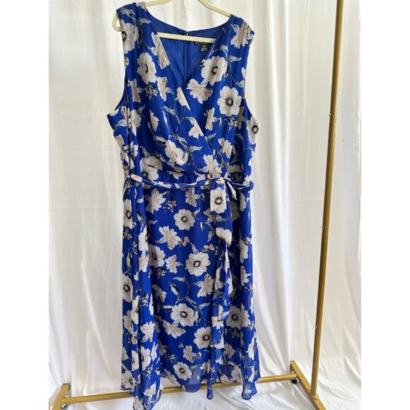 Jessica Howard Women's Plus 24W Blue Floral Faux Wrap Dress with Ruffle - Picture 1 of 13